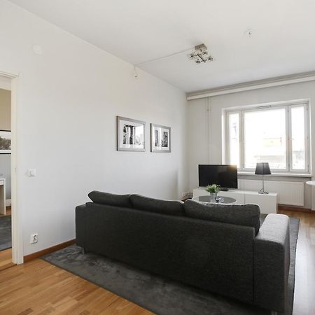 Kotimaailma Apartments Kamppi - 1Br For 3 Persons Хелзинки Екстериор снимка